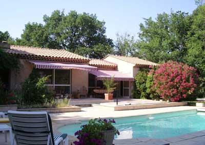  Grande Villa à Saint Cannat en Provence